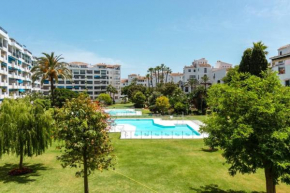 Holiday apartment downtown Puerto Banus